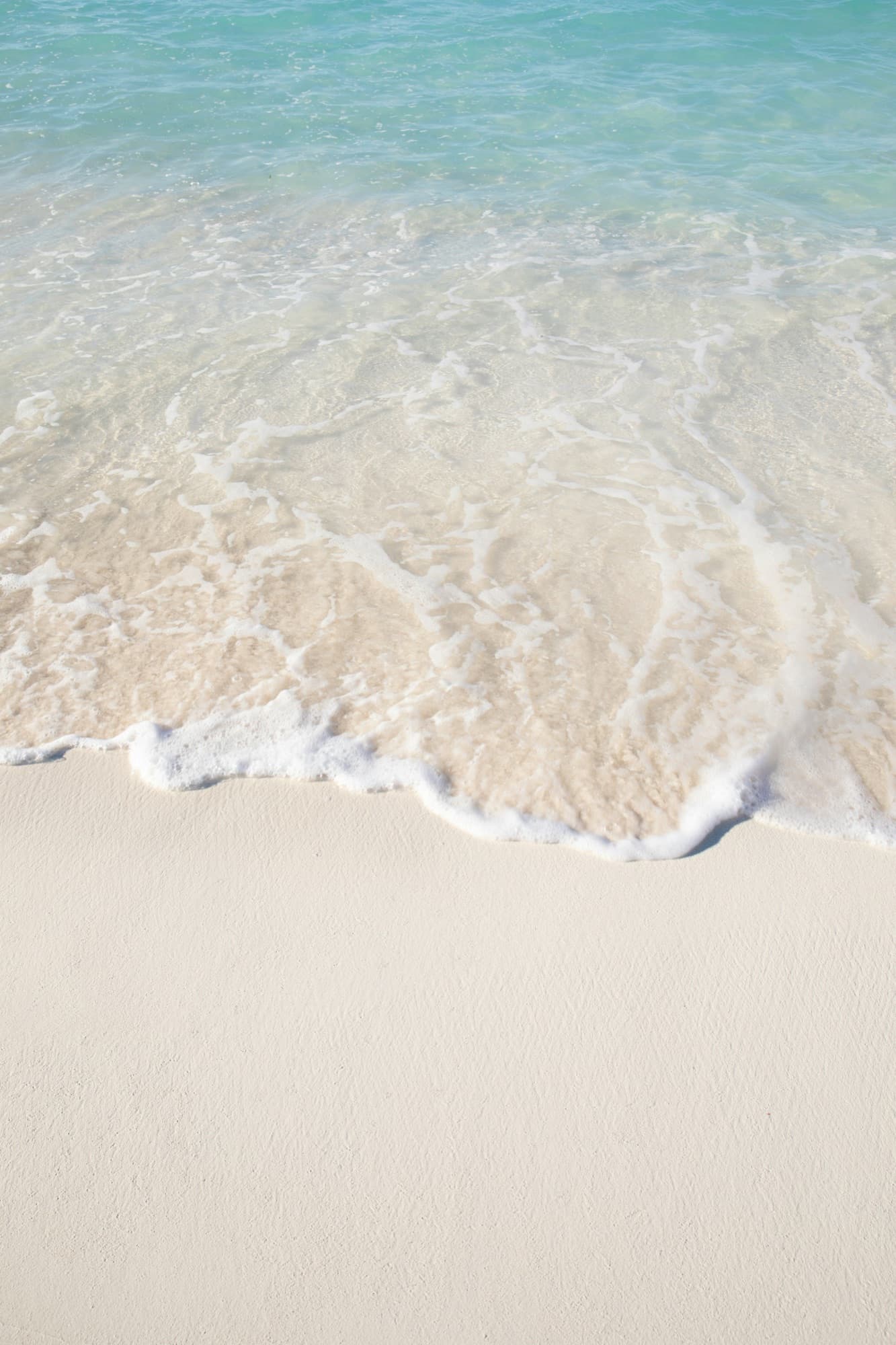Example save the date for Elizabeth and Thomas in Punta Cana, Dominican Republic